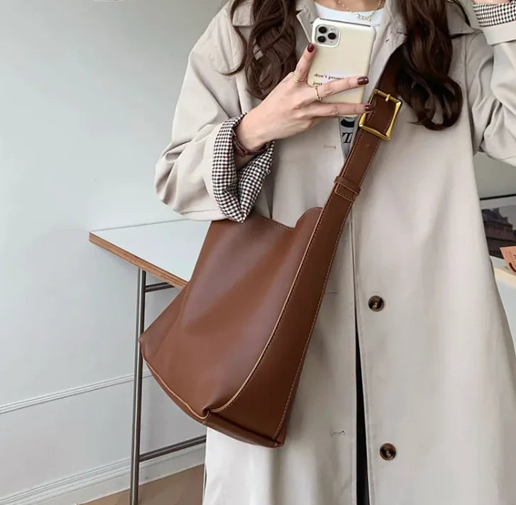 Errands Crossbody Bag