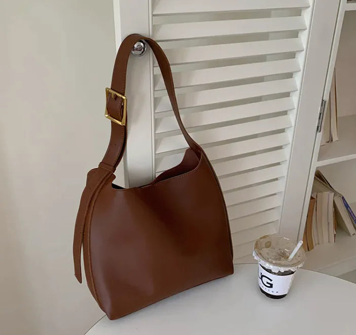 Errands Crossbody Bag